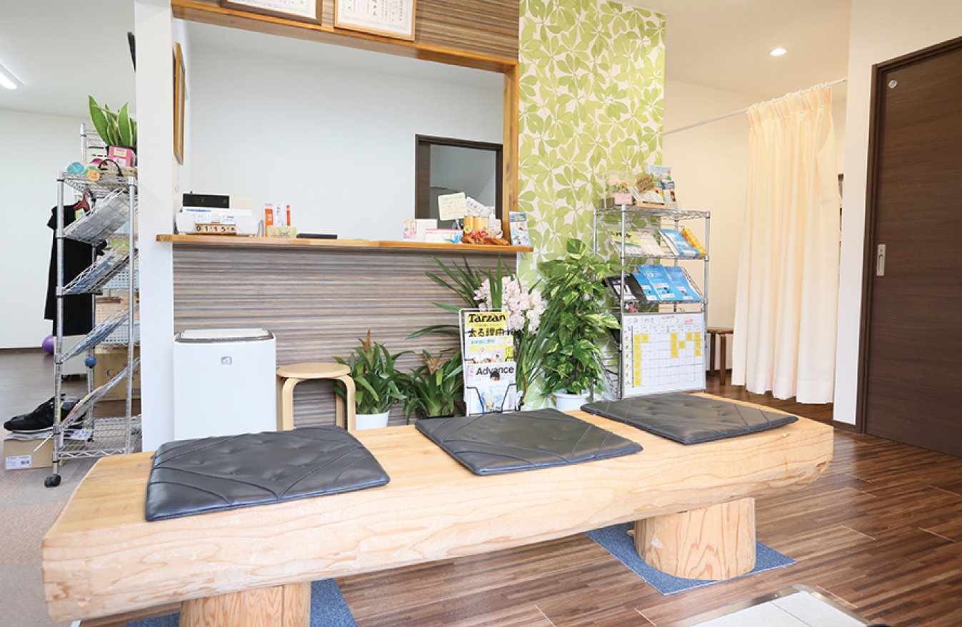 エステ × 整骨院